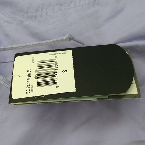 NWT Adidas Core Performance Women's Shorts Size Small Draw string Pockets - Picture 4 of 8